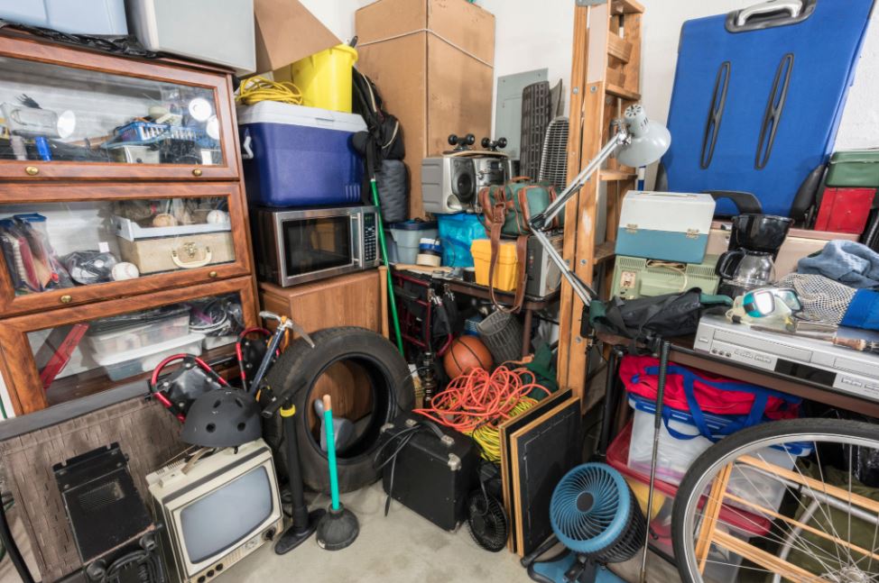 detecting signs of hoarding disorder in toms river, new jersey